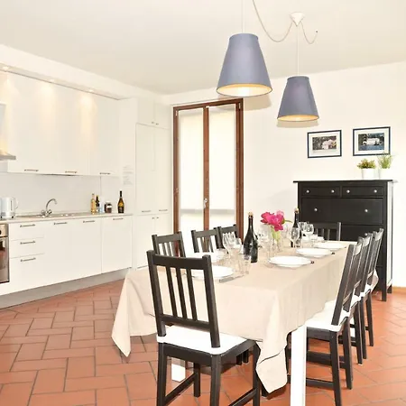 Apartment Casa Lory With Private Garden